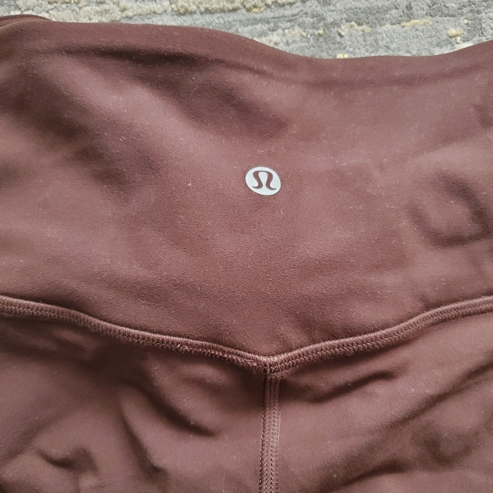 New Lululemon Align Shorts - Picture 6 of 6